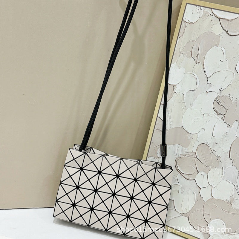 Women's Geometric Rhombus Original Lifetime Drawstring Fashion Women's Messenger Bag