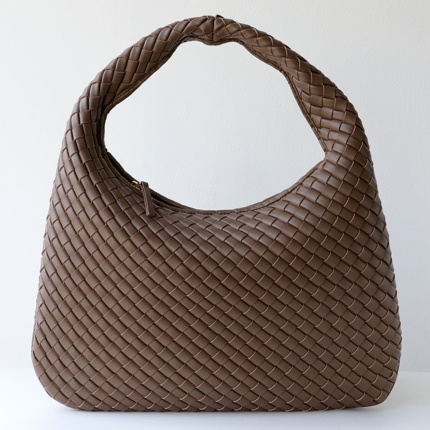 Fashion Hand-woven Dumpling Genuine Leather Versatile Women's Handbag