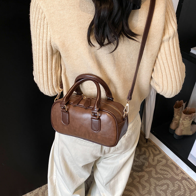 Women's High-grade Trendy Retro Easy Matching Commuter Women's Shoulder Bag