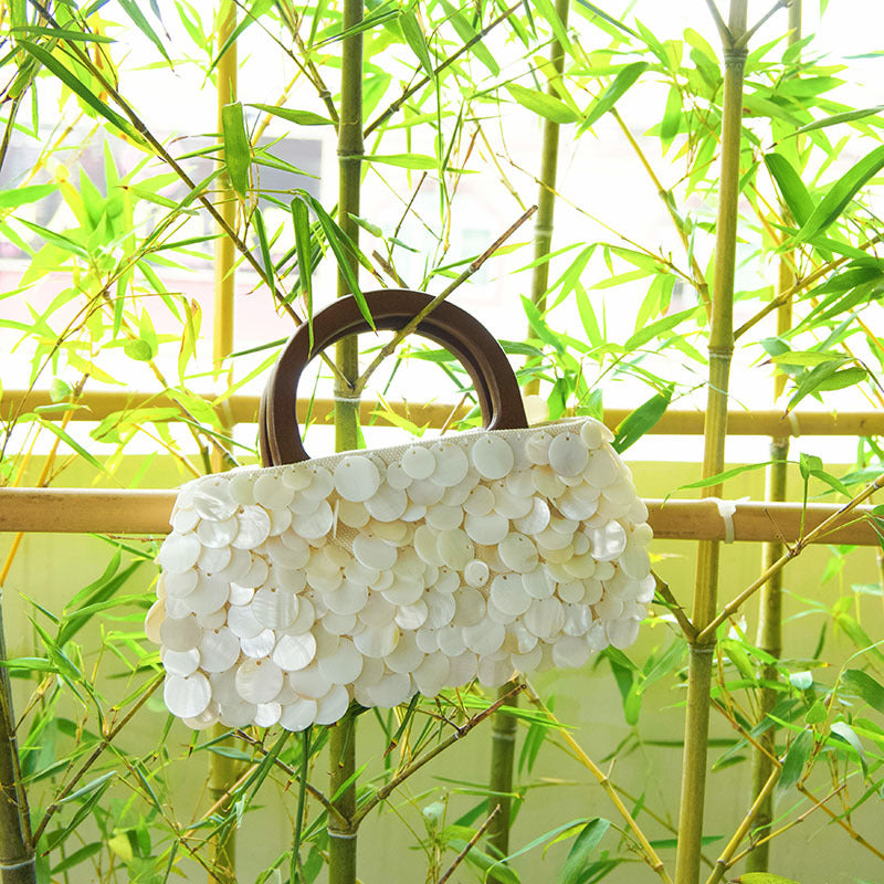 High-grade Handmade Natural Shell Elegant Personalized Simple Women's Handbag