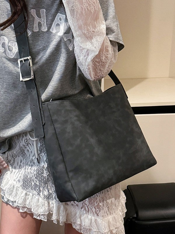 Women's Retro Summer High-quality Stylish Textured Simple Tote Bag