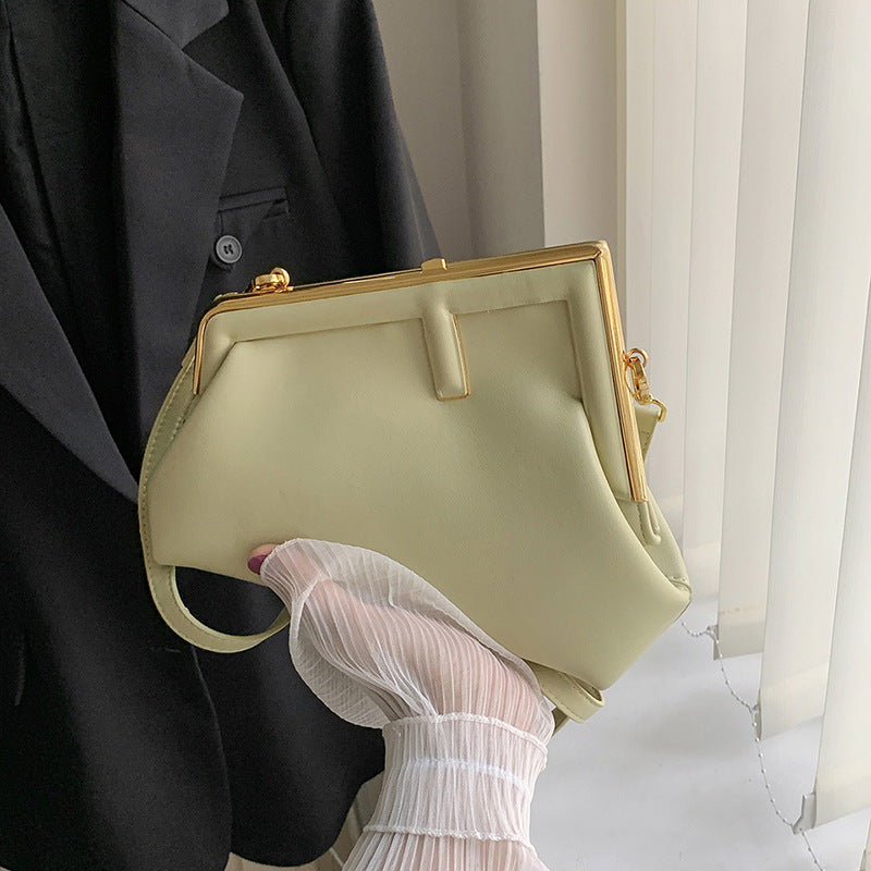 Cloud Texture Fashion Solid Color Clip Simple Bags