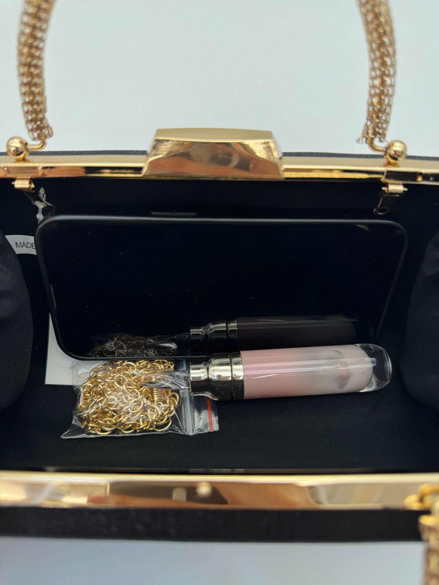 Women's Fashion Satin Chain Hard Simple Clutch Buckle