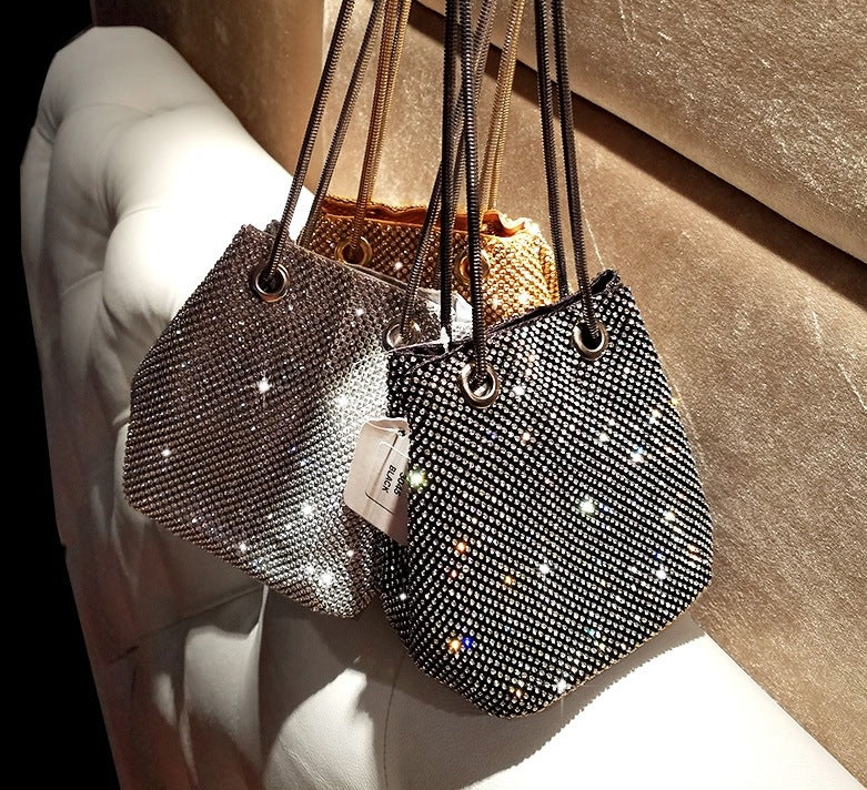 Trendy Charming Full Diamond Chain Banquet Bags