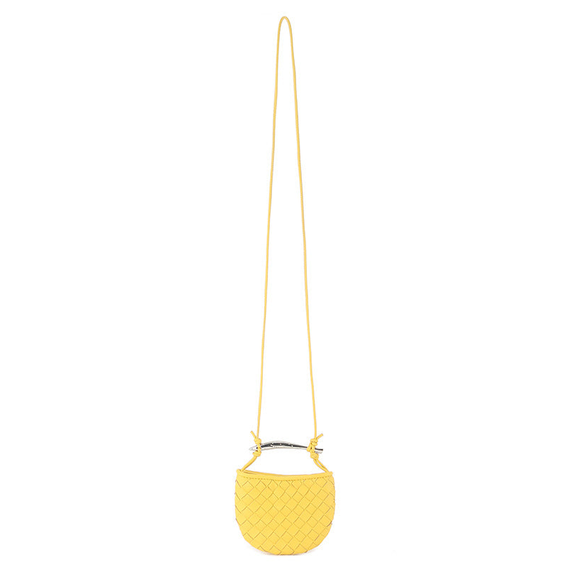 Shark Nail Earphone Woven Pendant Classic Women's Handbag