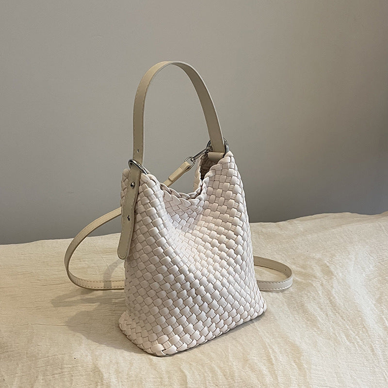 Classy Women's Hand-woven Vegetable Basket Fashion Women's Messenger Bag