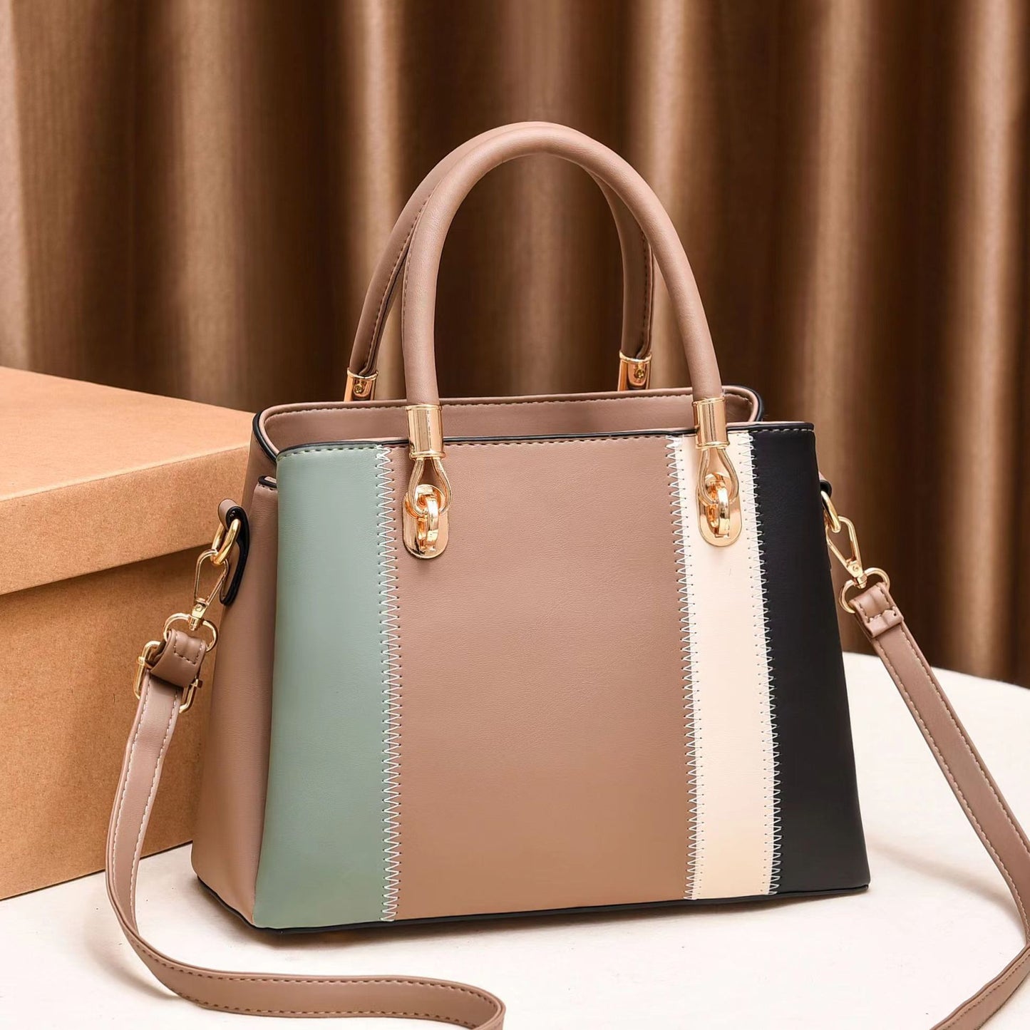 Women's Color-matching Trendy Leisure Large Capacity Women's Messenger Bag