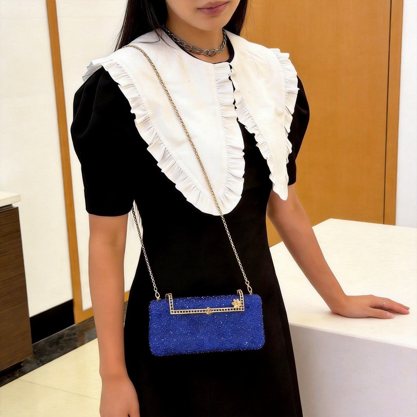 Women's Luxury Fashion Shiny Rhinestone Ornament Fashionable Elegant Dinner Bag