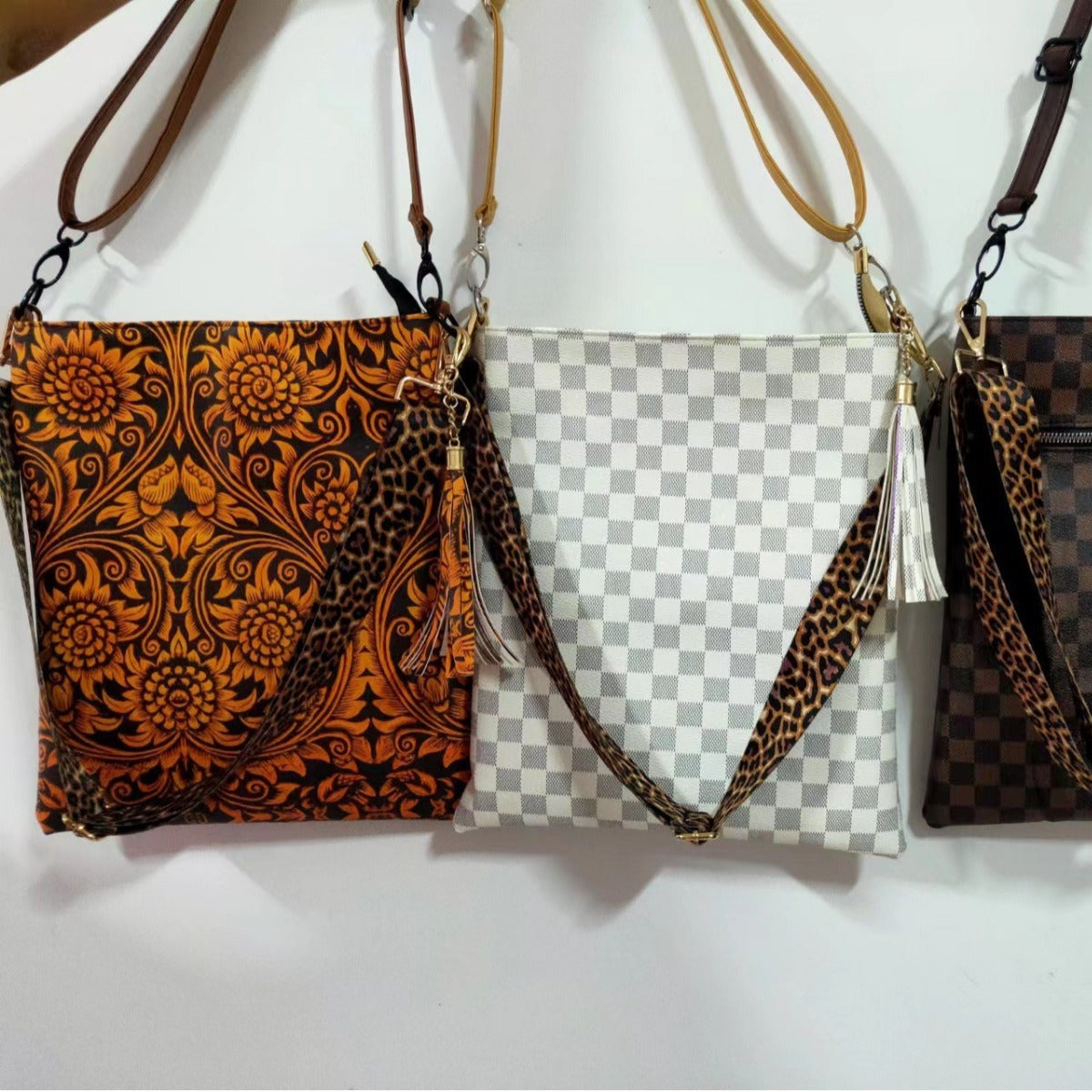 Women's Plaid Black Bright Leopard Print Cows Pattern Sunflower Zipper Vertical Women's Shoulder Bag