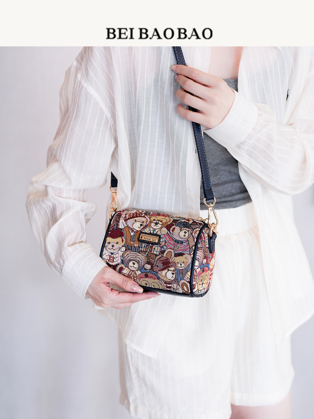 Women's Source Fresh Sweet Victory Bear Simple Women's Messenger Bag
