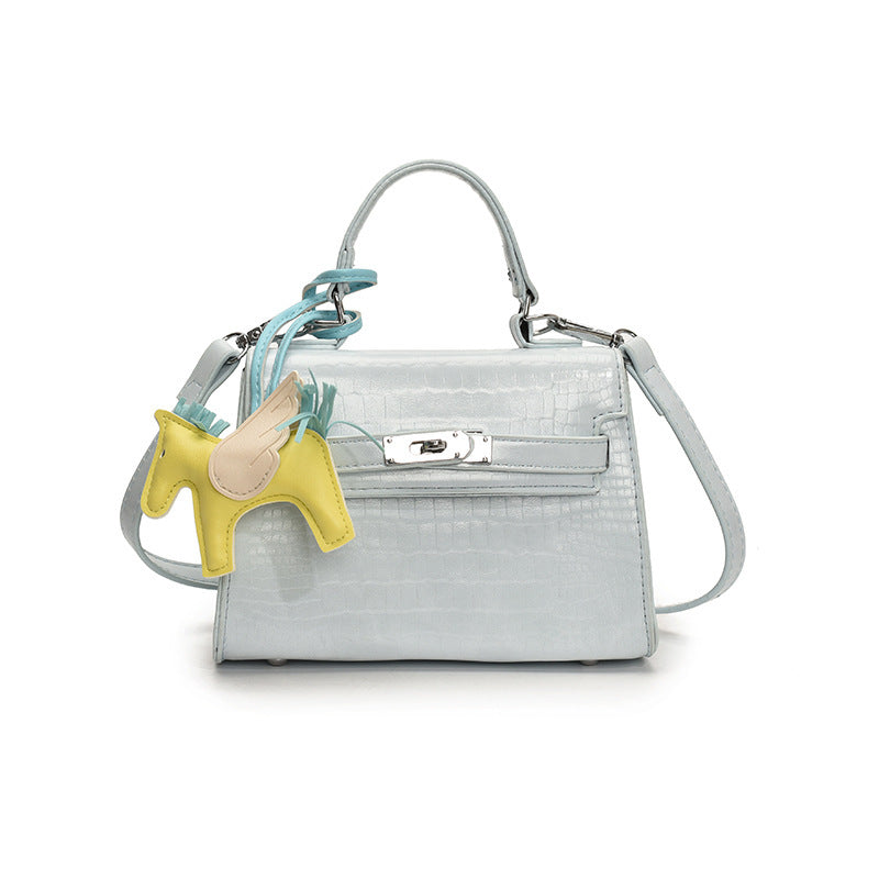 Women's Summer High-grade Simple Portable Commute Leisure Fashion Trendy Bags
