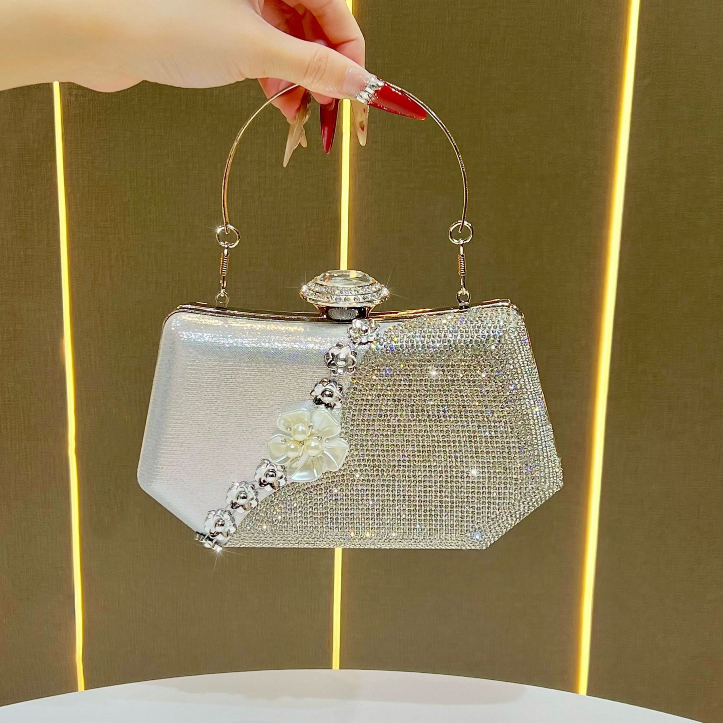 Clutch Niche Flower Rhinestone Banquet Light Dinner Bag