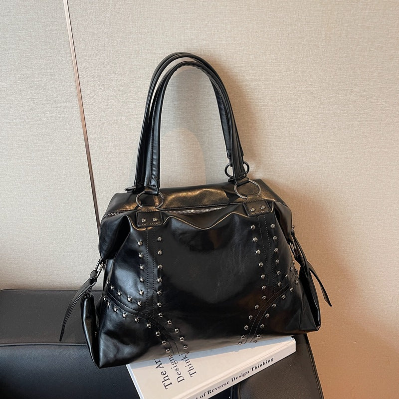Rivet Female Winter Large Capacity Retro Bags