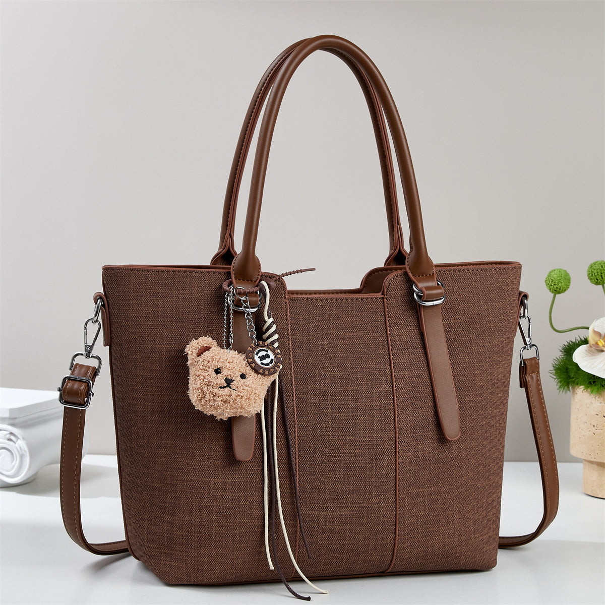Women's Good-looking Classic Fashion Popular Large Capacity Women's Handbag
