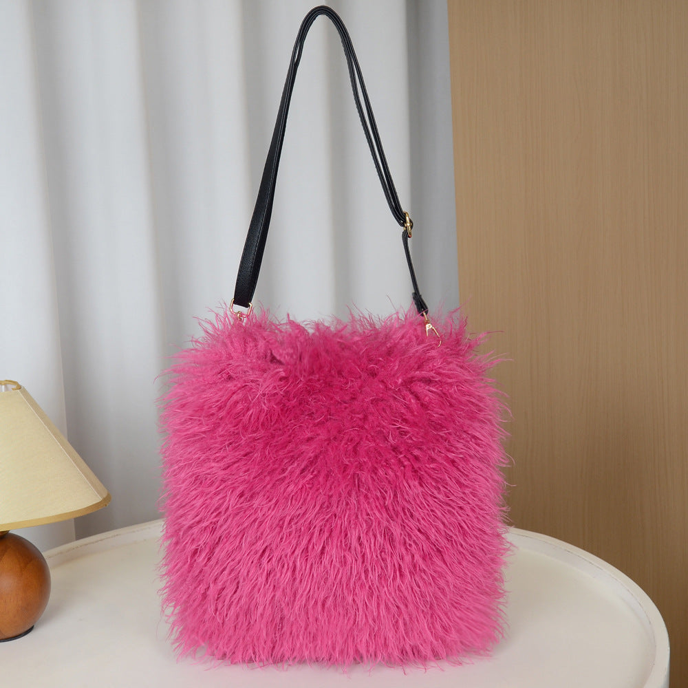 Women's Plush Fashion Simple Imitation Tan Sheep Western Style Hand Women's Messenger Bag