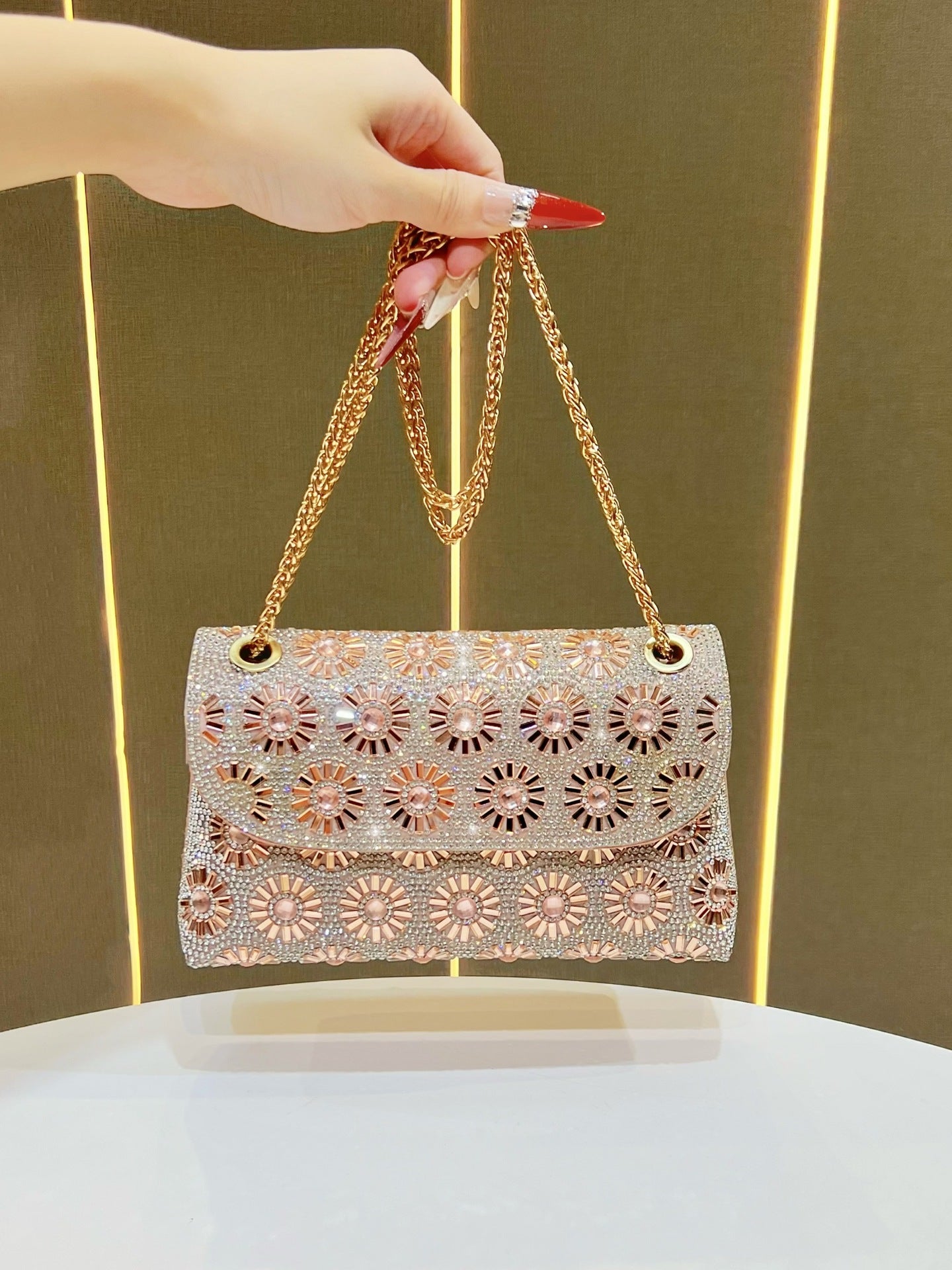 Women's Design Diamond Pouch Fashion Underarm Dinner Bag