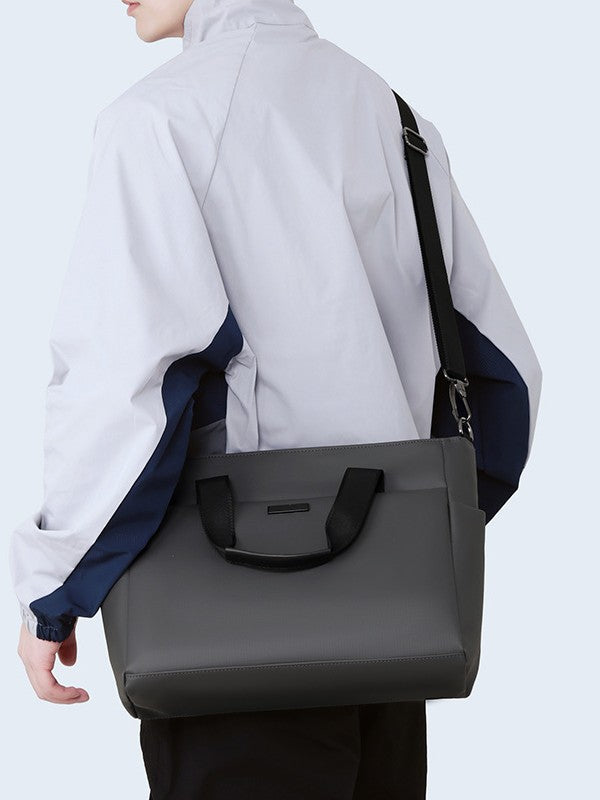 Men's Large Capacity High Sense Hand Holding Business Men's Shoulder Bag