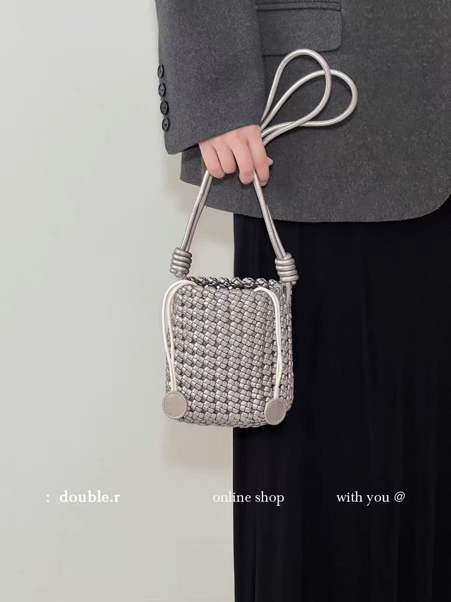 Fashion Handmade Woven High-grade Food Basket Mini Underarm Mother Bucket Bags