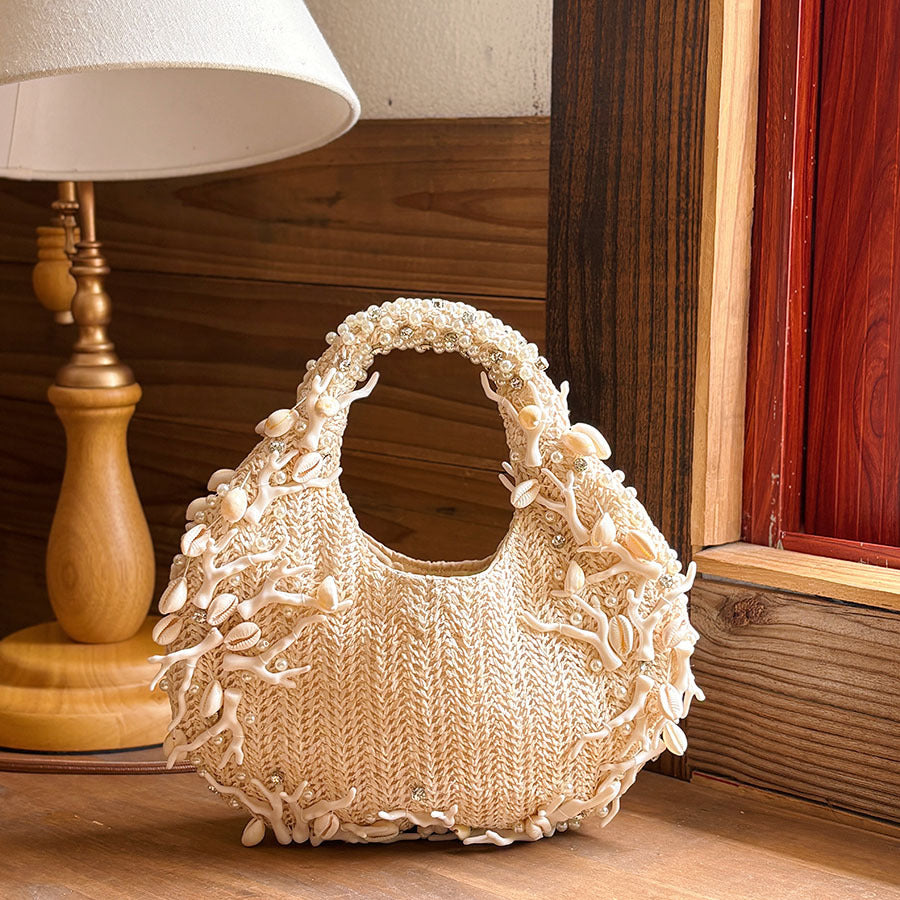 Elegant Shell Coral Straw Hand-woven Vacation Style Gentle Women's Handbag