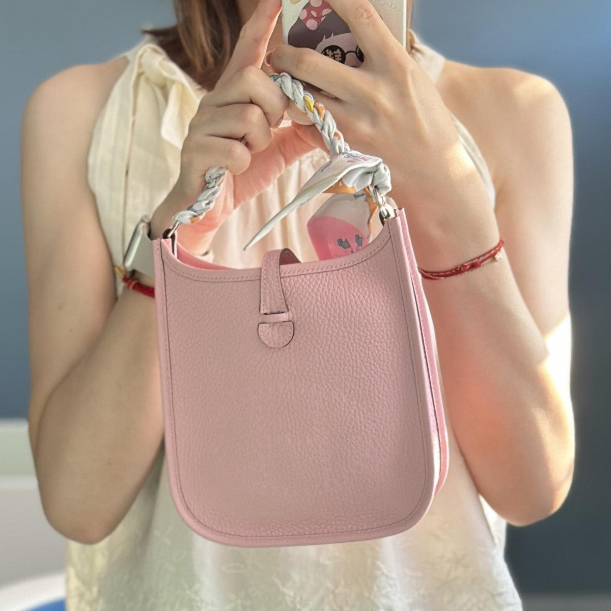 Women's Advanced Texture First Layer Cowhide Hollow Lychee Women's Messenger Bag
