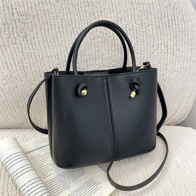 Fashionable High-grade Vintage Knotted Large Capacity Women's Messenger Bag