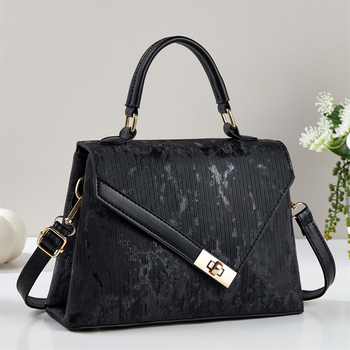 Women's Simple High Sense Fashion Western Style Handbags
