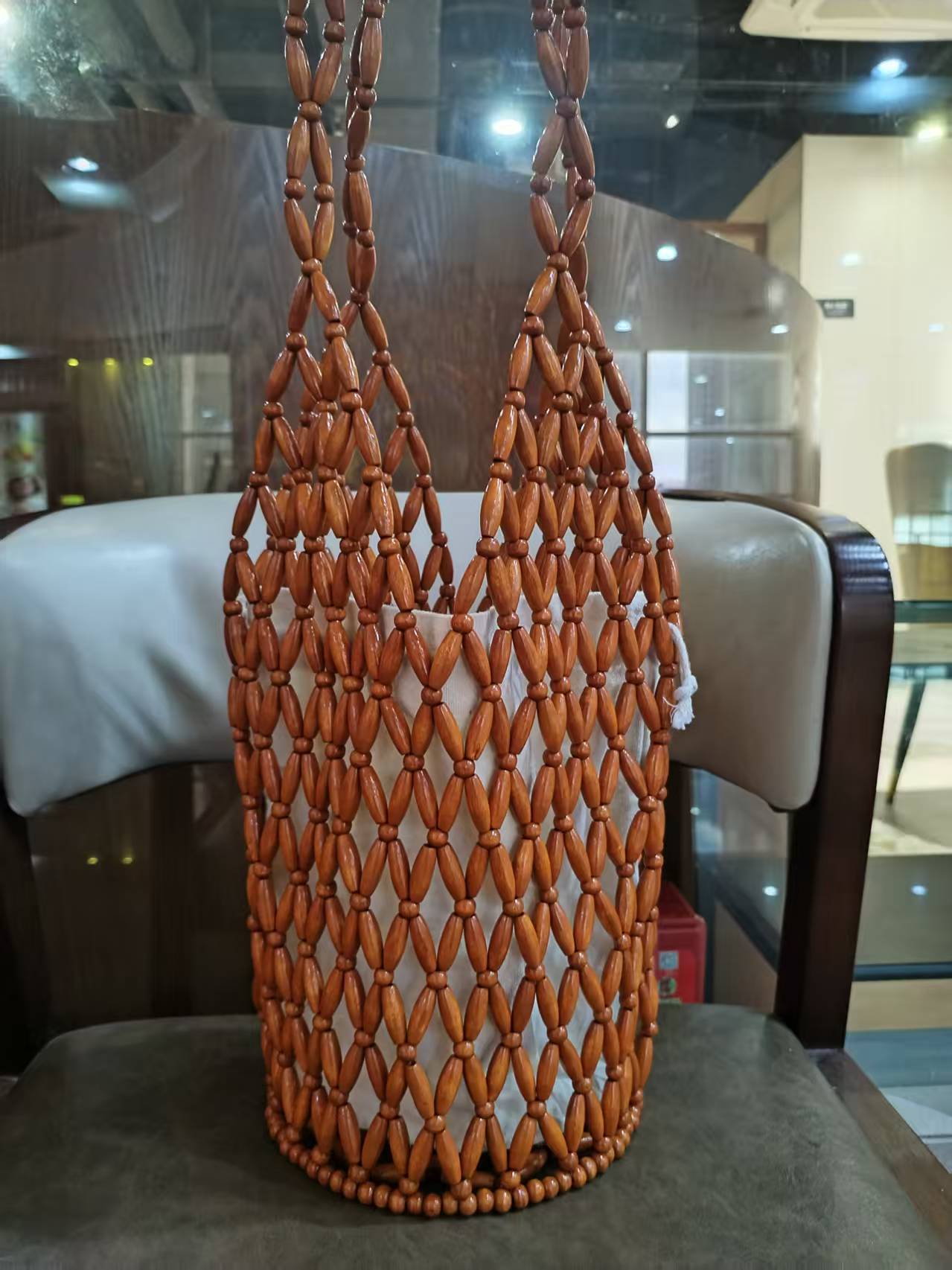 Women's Design With Wooden Beads Decoration Portable Women's Handbag