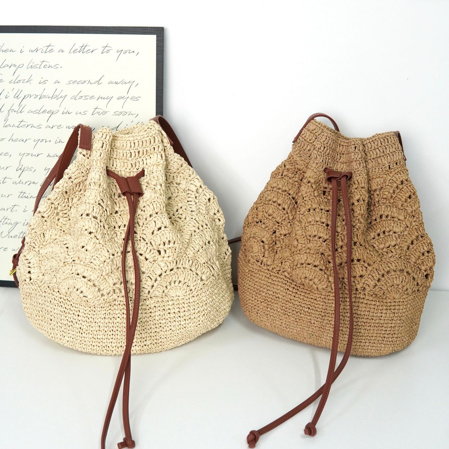 Women's Straw Woven Hollow Lace Beach Vacation Women's Handbag