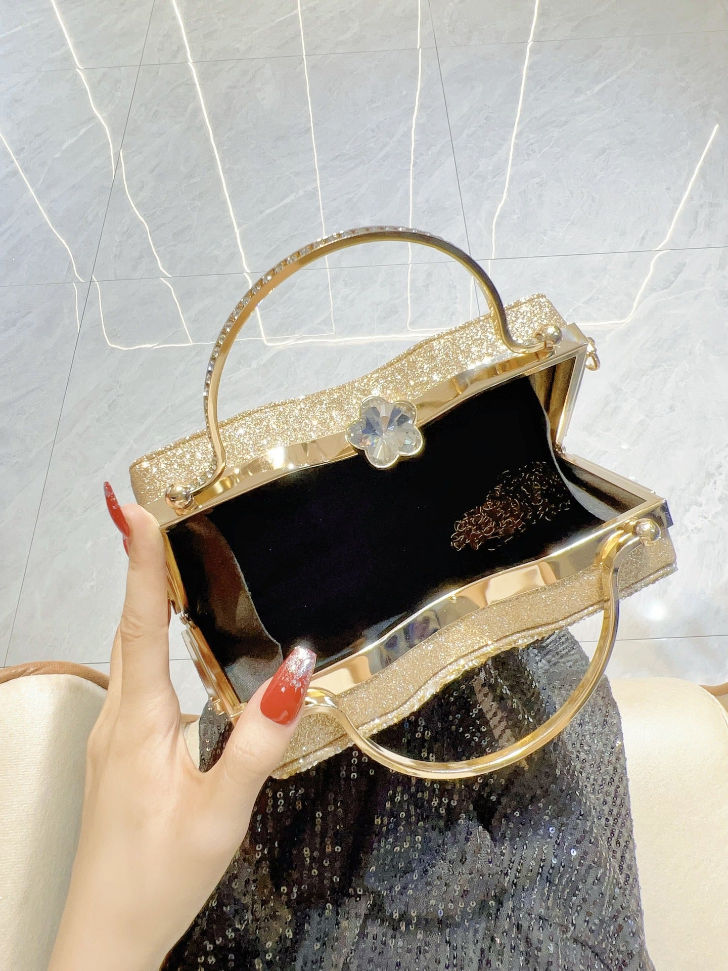 Beautiful Women's Diamond Shiny Banquet Dress Evening Bags