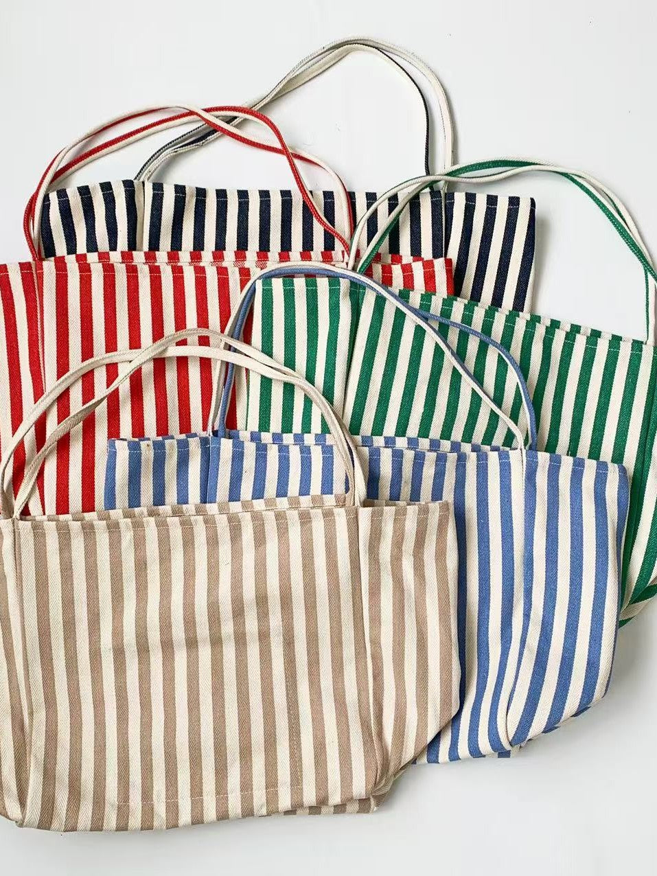 Item Winter Classic Embroidery Icon Vertical Stripes Portable Bags