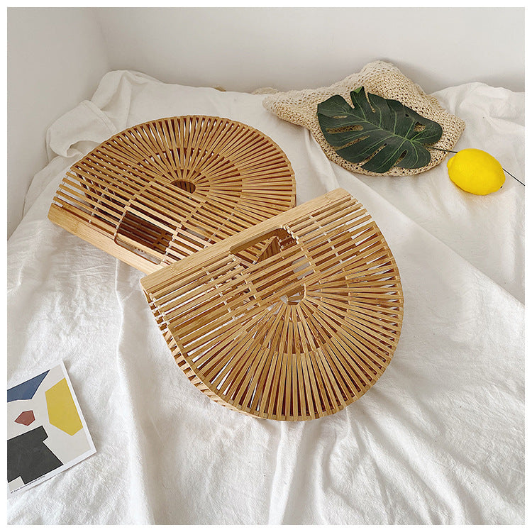 Women's Handmade Bamboo Woven Semicircle Vacation Beach Women's Clutch