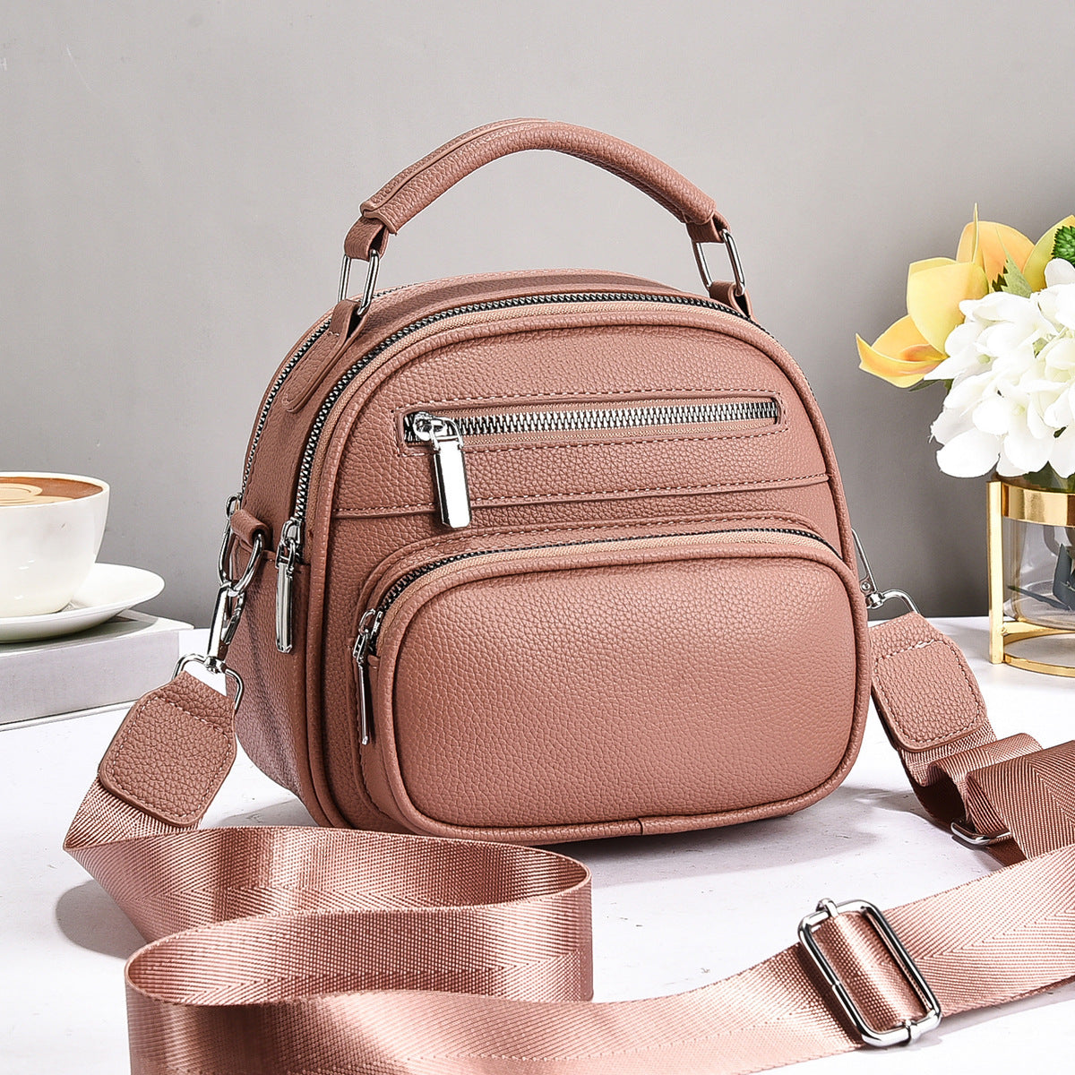 Women's Large Capacity Fashion Trendy Commute Bags