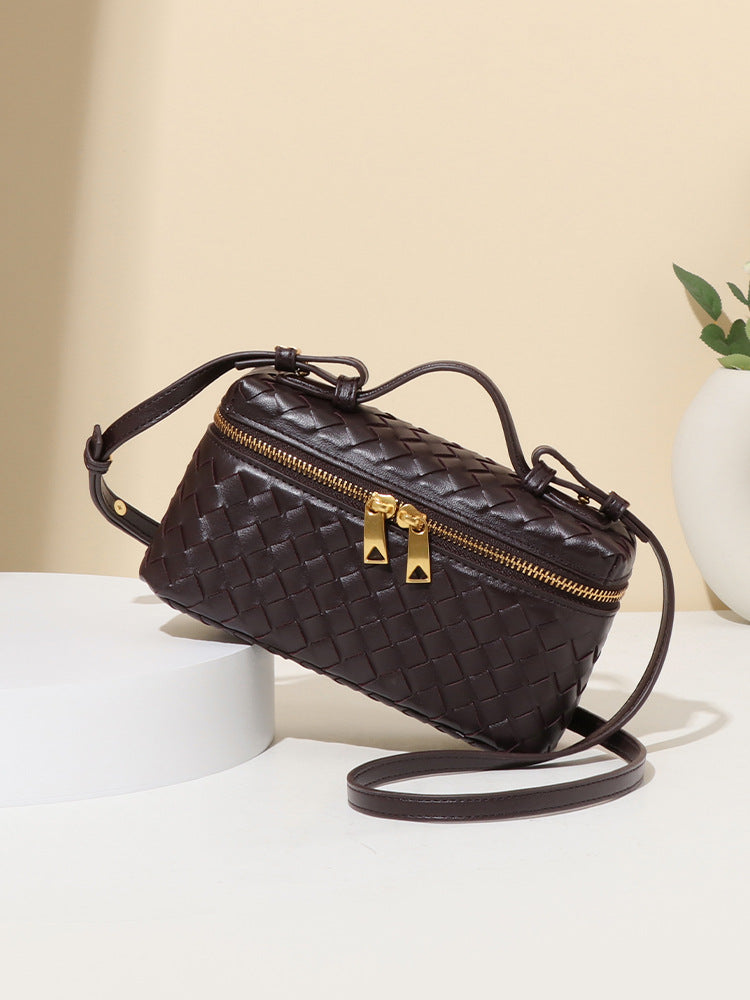 Innovative Hand-woven Fashion Box Portable Lunch Women's Messenger Bag