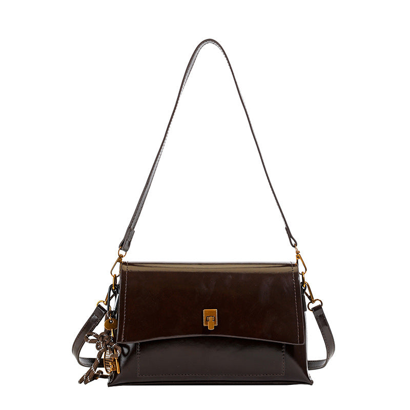 Women's Retro Oil Wax Skin Underarm Simple Commute Bags