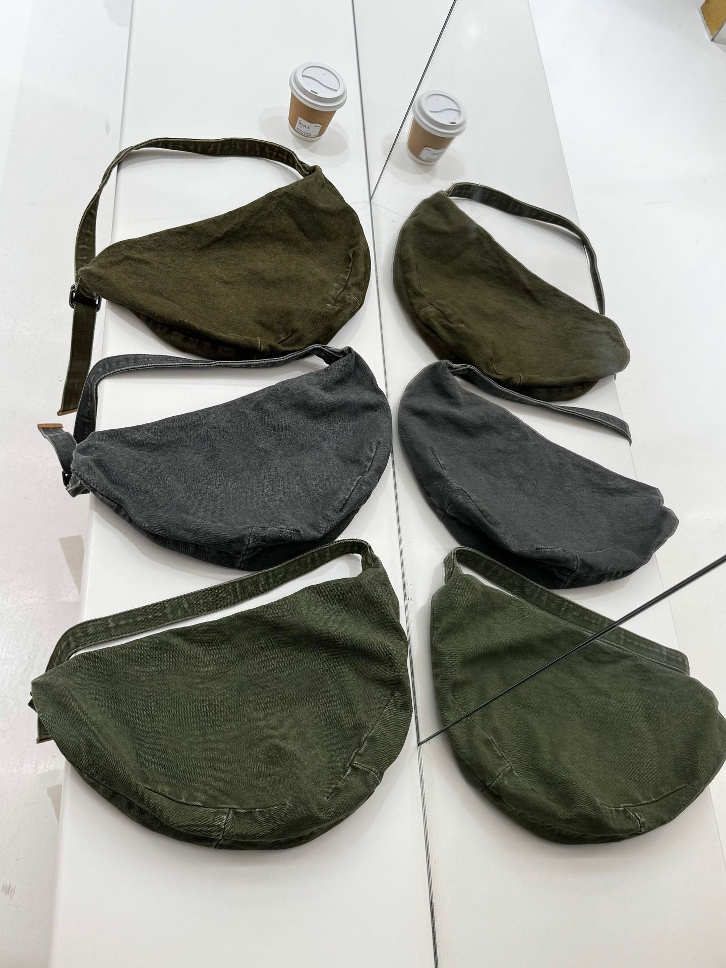 Women's Retro Jean Canvas Style Commuter Dumpling Bags