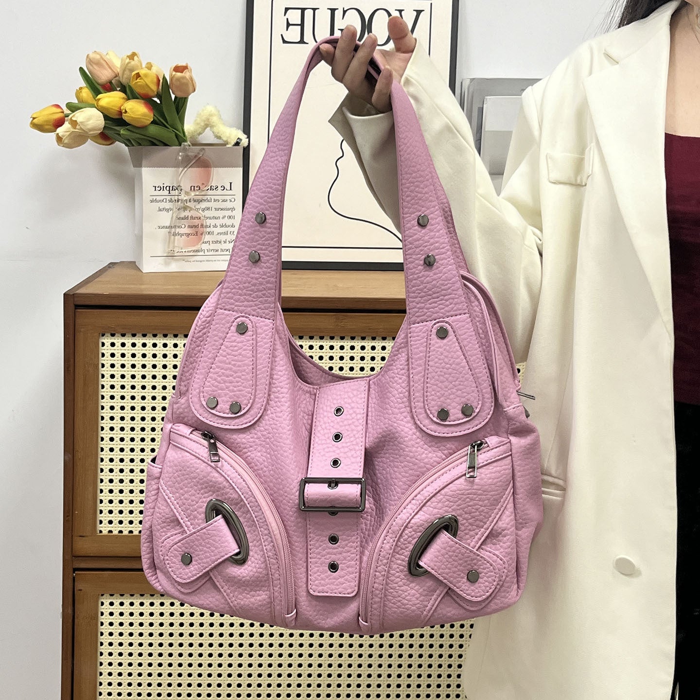 Women's Large Capacity Hot Motorcycle Versatile High-grade Women's Shoulder Bag