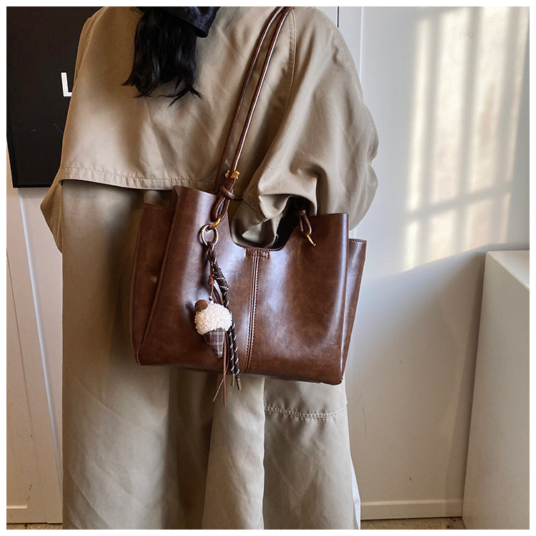 Women's Large Capacity Retro Fashion High Sense Bags