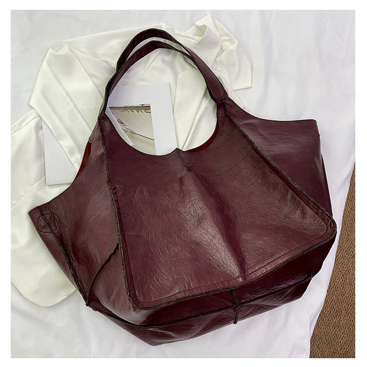 Women's Fashion Large Capacity High-grade Retro Commuter Bags