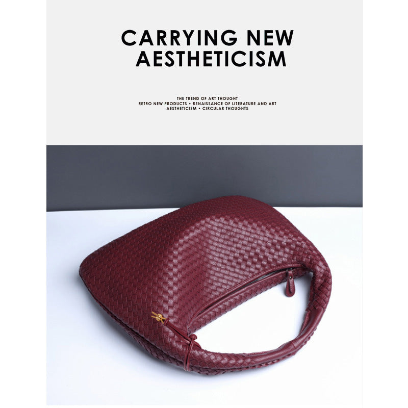 Women's Crescent Hand-woven Portable Dumpling Fashion Underarm Women's Shoulder Bag