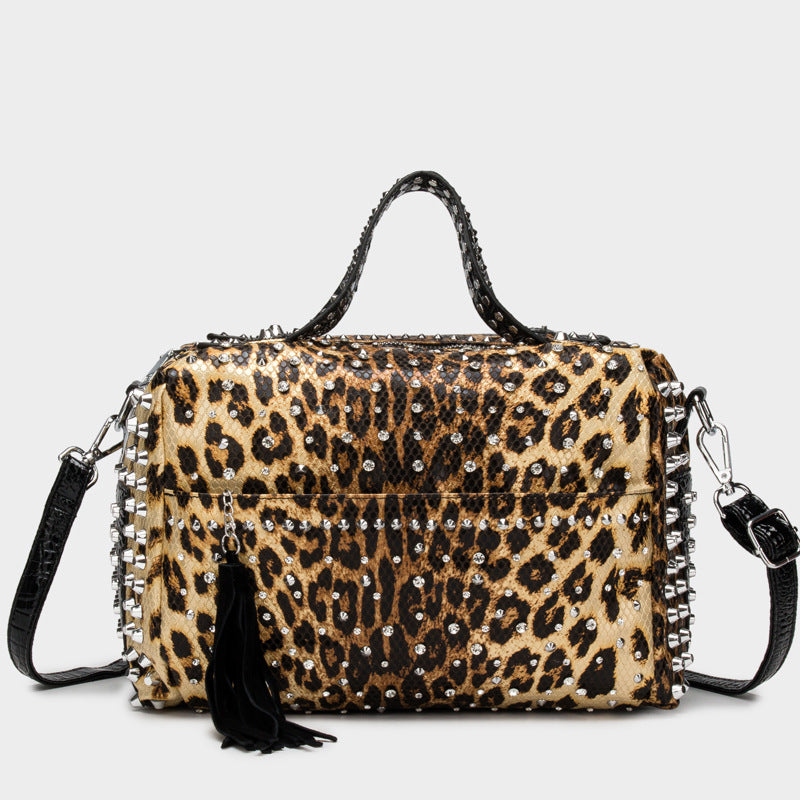 Women's Leopard Print Rivet Portable Large Capacity Women's Handbag
