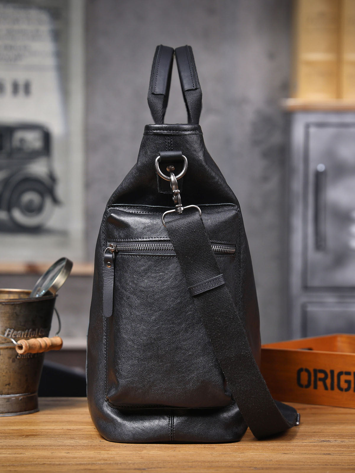 Men's First Layer Cowhide Large Capacity Leather Computer Bags