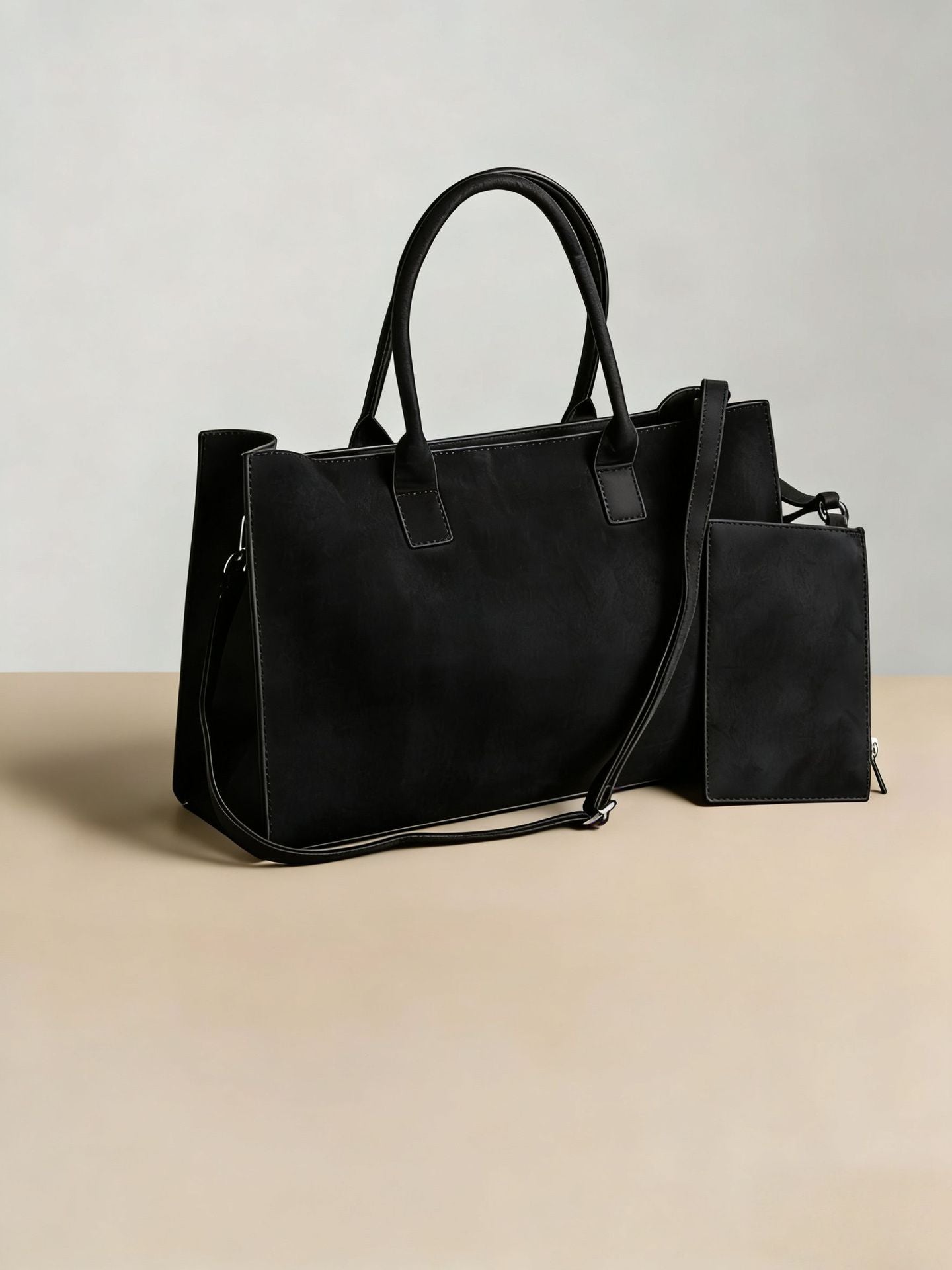 Women's Retro Large Capacity Suede Commuter Fashion Bags