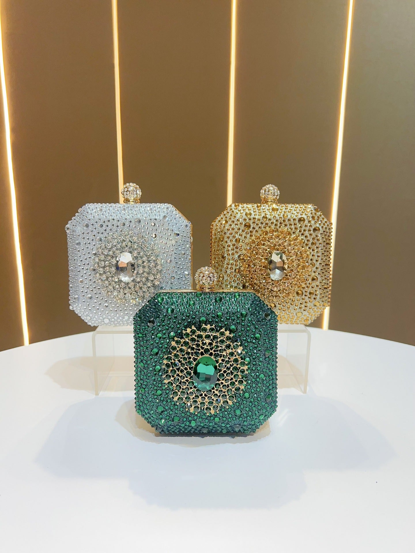 Women's Rhinestone High Sense Drill Decoration Fashion Personality Mini Dinner Bag