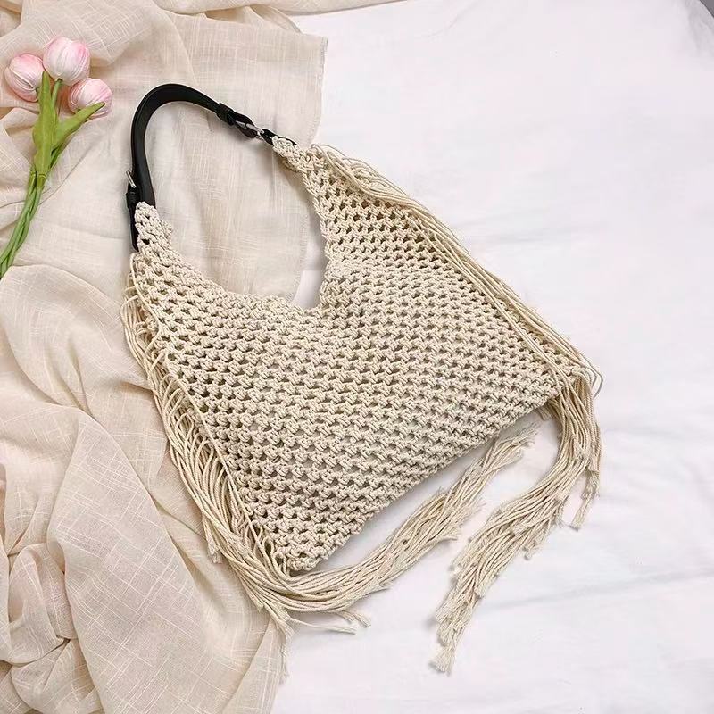 Women's Hand-woven Trend Stylish Beach Holiday Large Capacity Women's Shoulder Bag