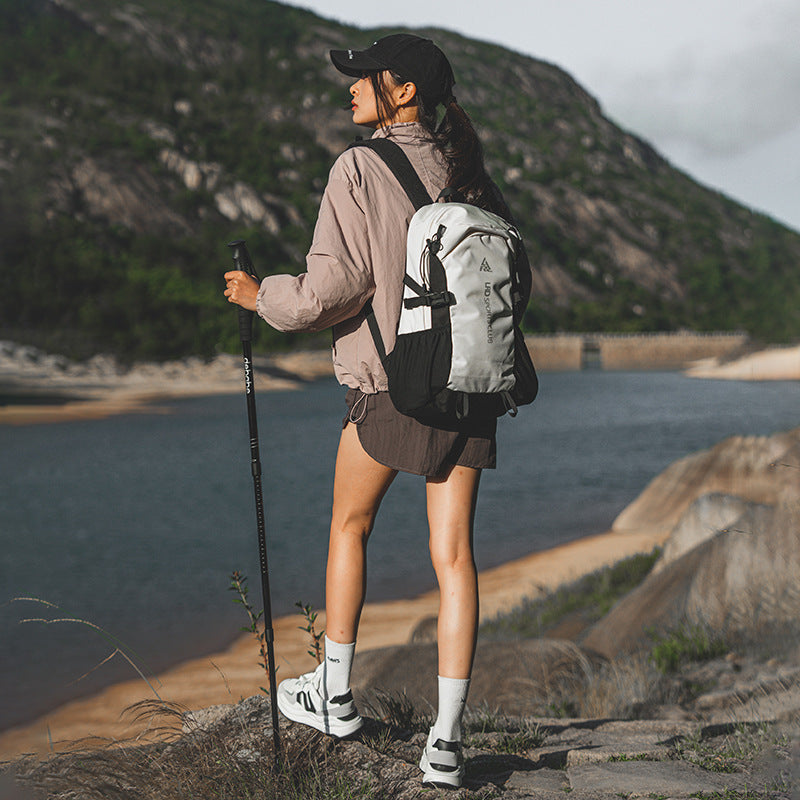 Large Capacity Light Walking Lightweight Waterproof Backpacks