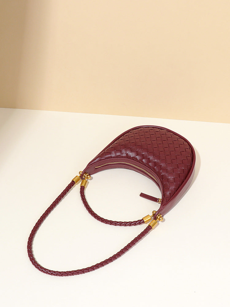 Women's Hand-woven Saddle High-grade Selenodont Fashion Bags