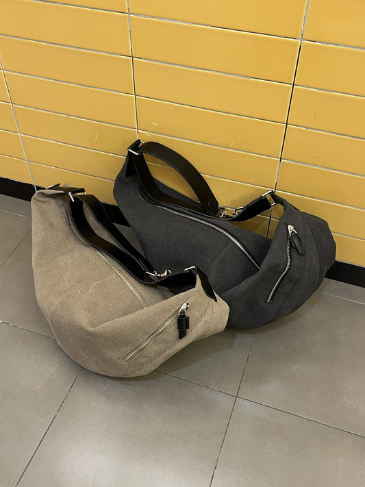 Women's Ge Large Capacity Retro Commuter Croissant Rocket Bags