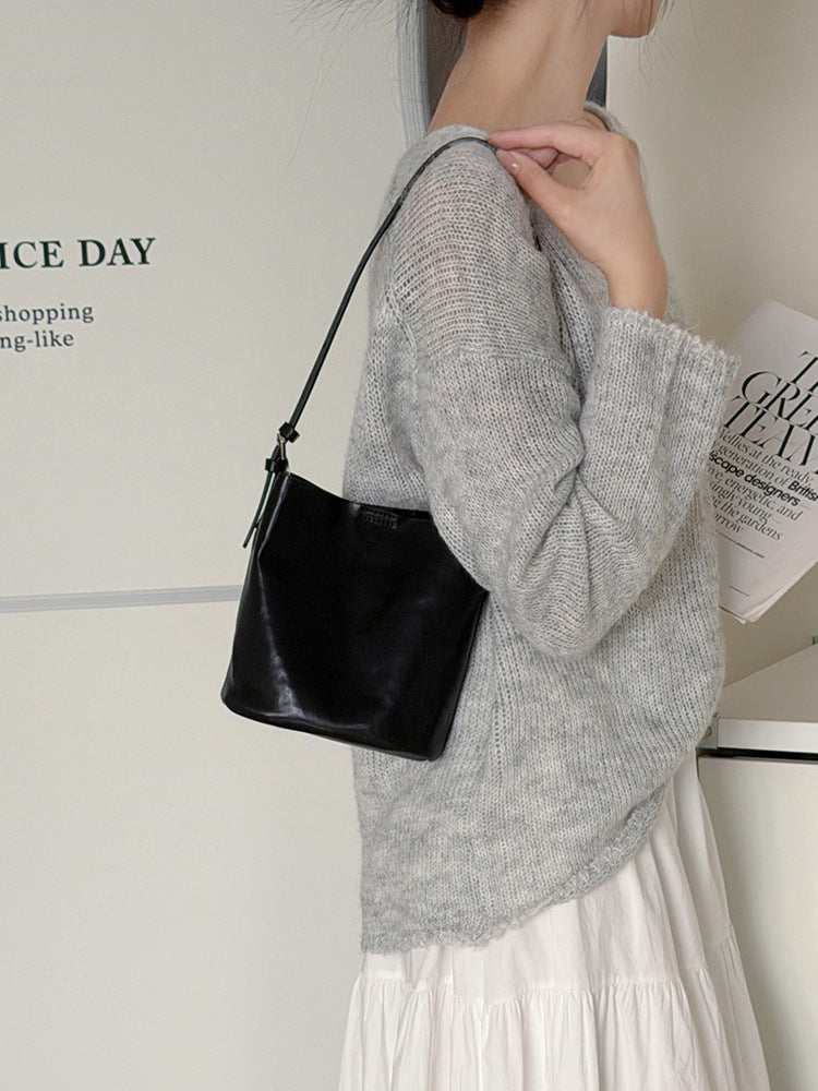 Women's Genuine Leather Minimalist Retro Style First Layer Vegetable Women's Shoulder Bag