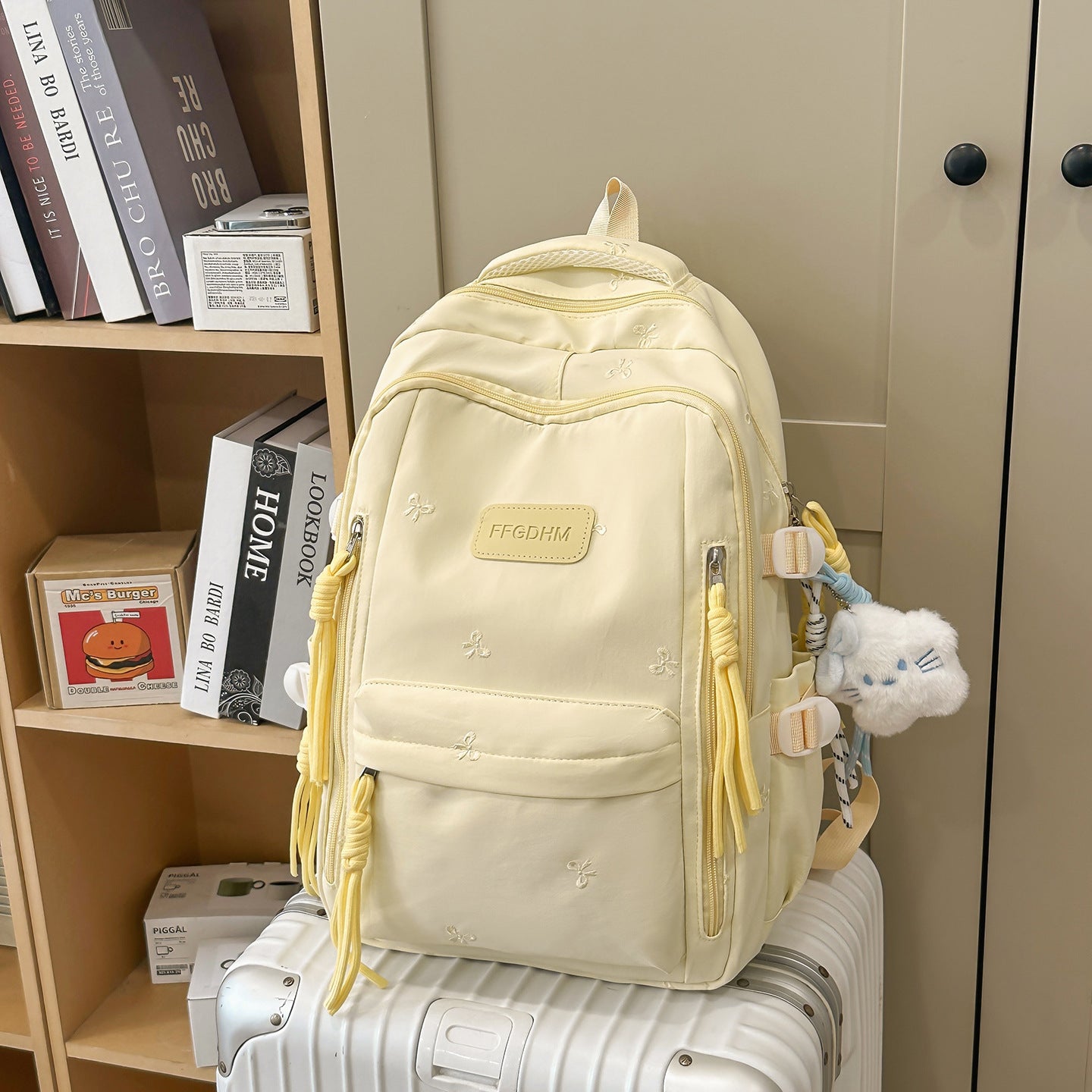 Women's Niche Large Capacity Bowknot Junior Lightweight College Student Schoolbag