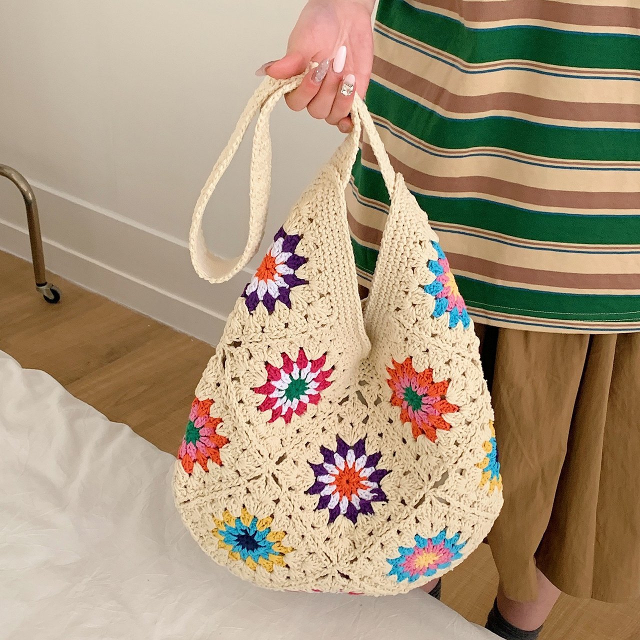 Women's Summer Hand-woven Fashionable Knitted Commuter Versatile Large Women's Shoulder Bag
